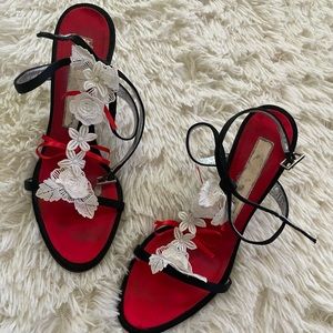 Super sexy ankle straps